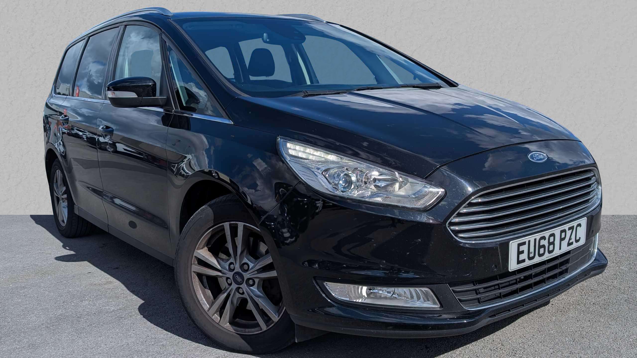 Main listing image - Ford Galaxy