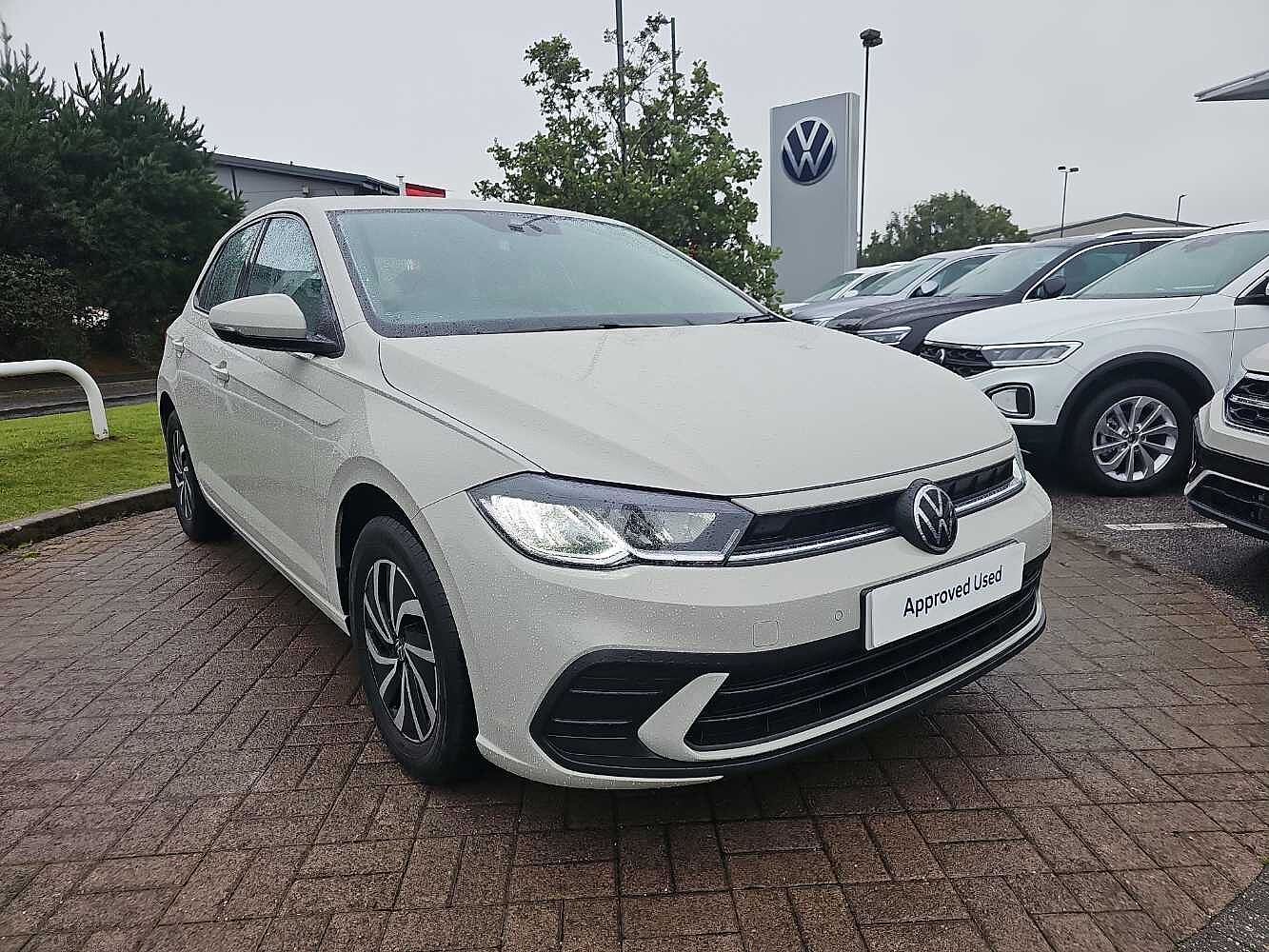 Main listing image - Volkswagen Polo