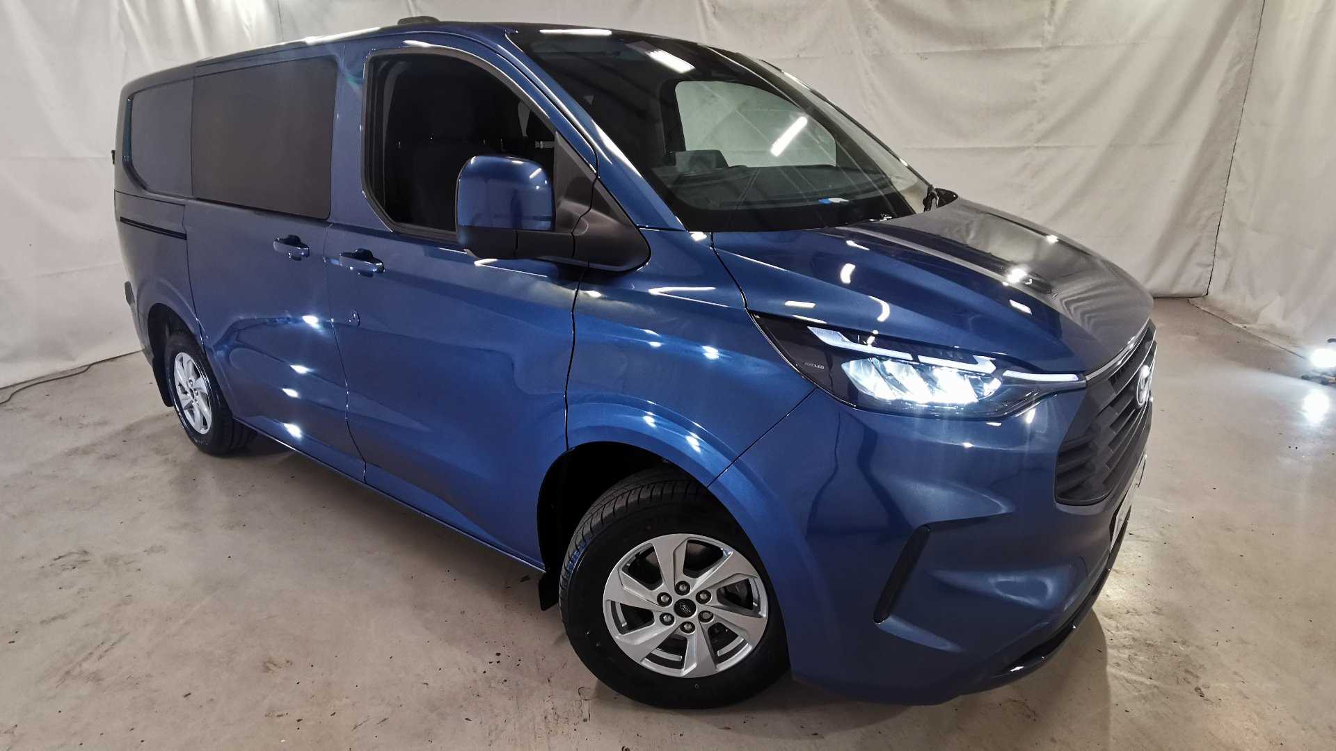 Main listing image - Ford Transit Custom