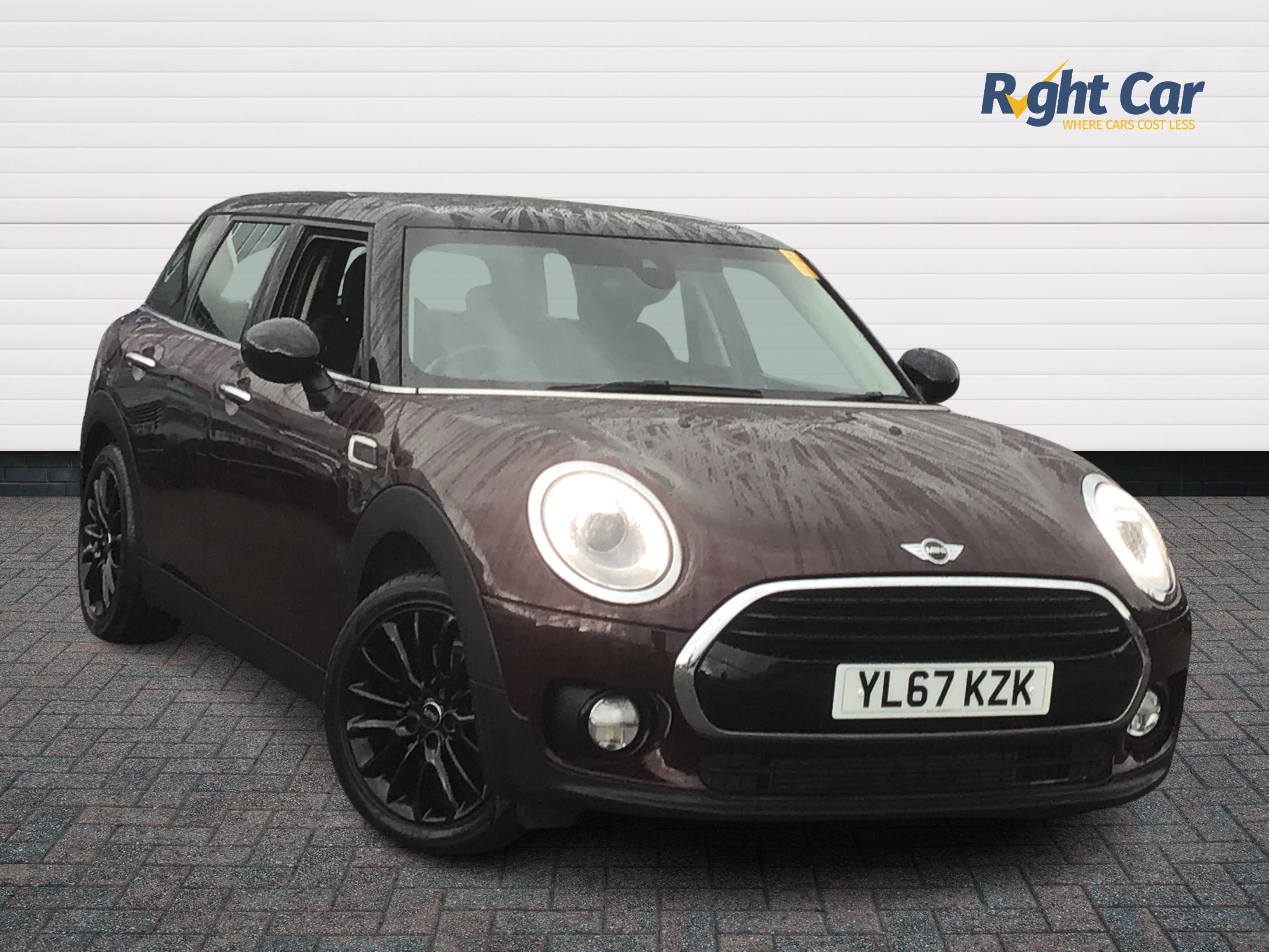 Main listing image - MINI Clubman