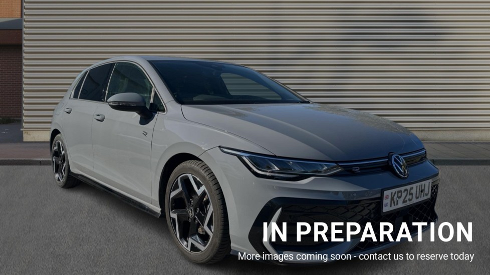 Main listing image - Volkswagen Golf