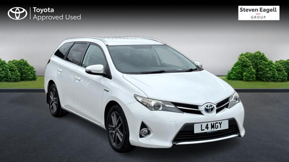 Main listing image - Toyota Auris Touring Sport