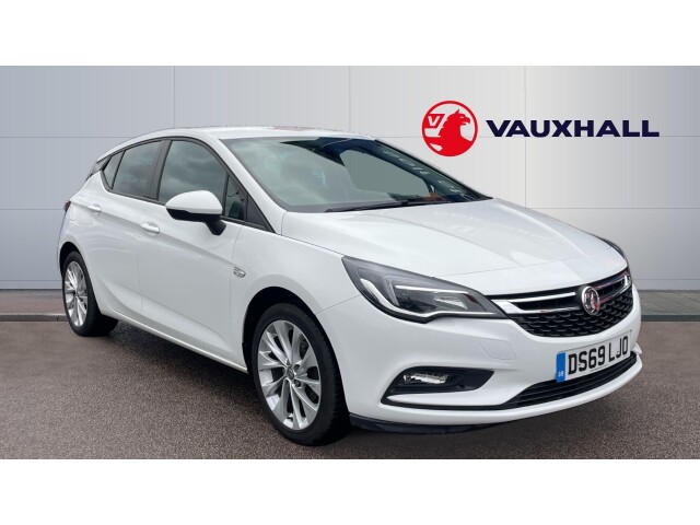 Main listing image - Vauxhall Astra