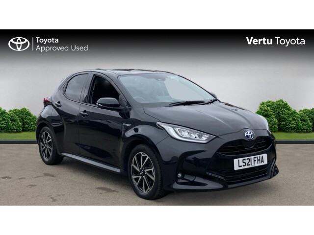 Main listing image - Toyota Yaris