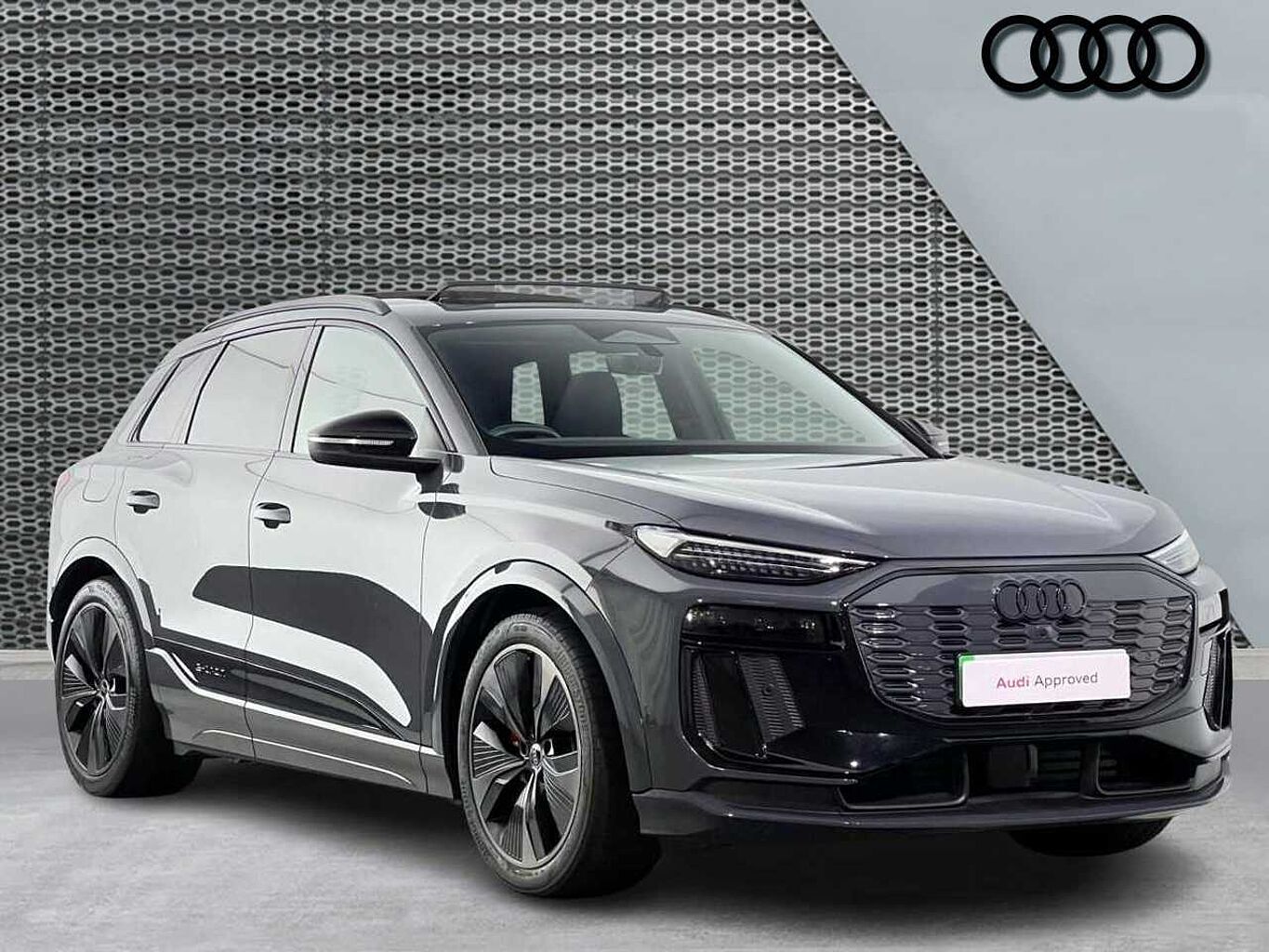 Main listing image - Audi Q6