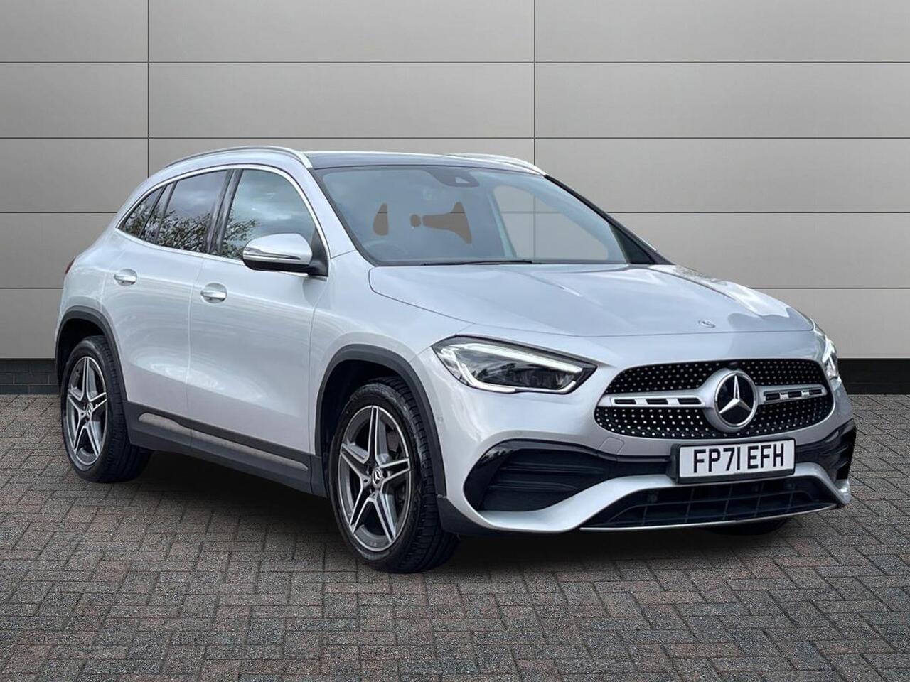 Main listing image - Mercedes-Benz GLA