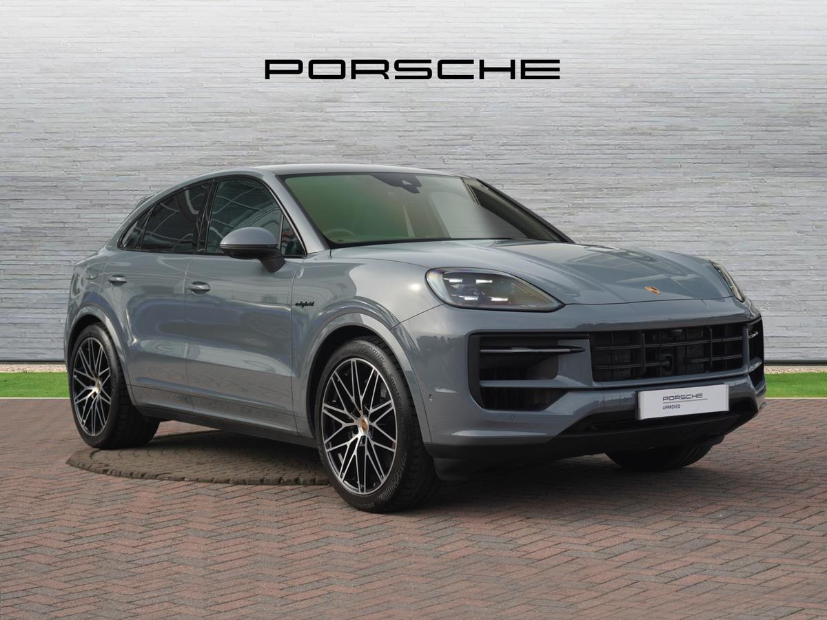 Main listing image - Porsche Cayenne