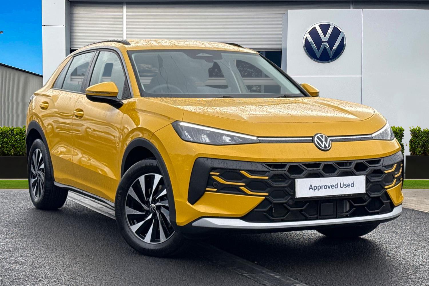Main listing image - Volkswagen T-Roc