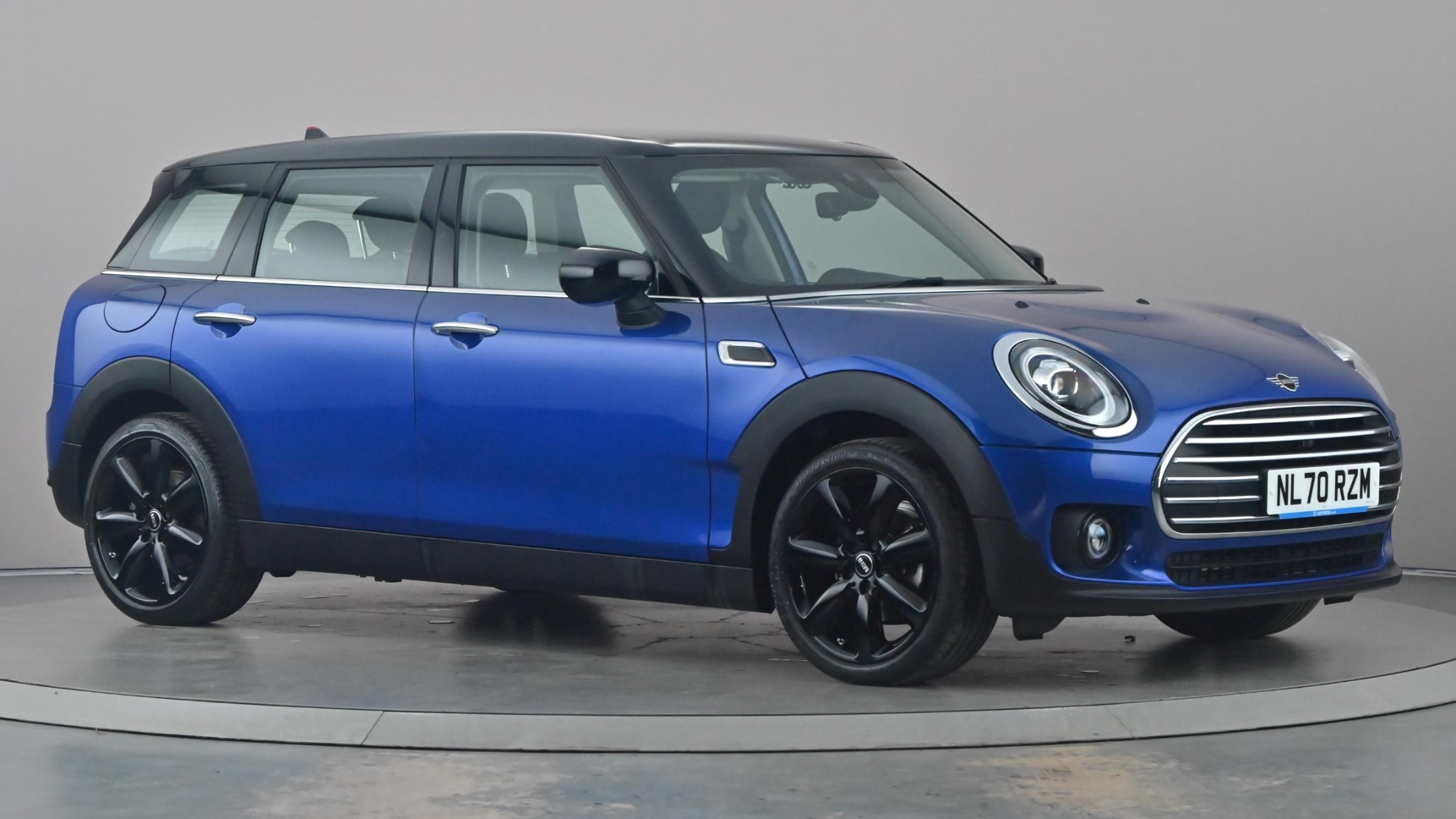 Main listing image - MINI Clubman