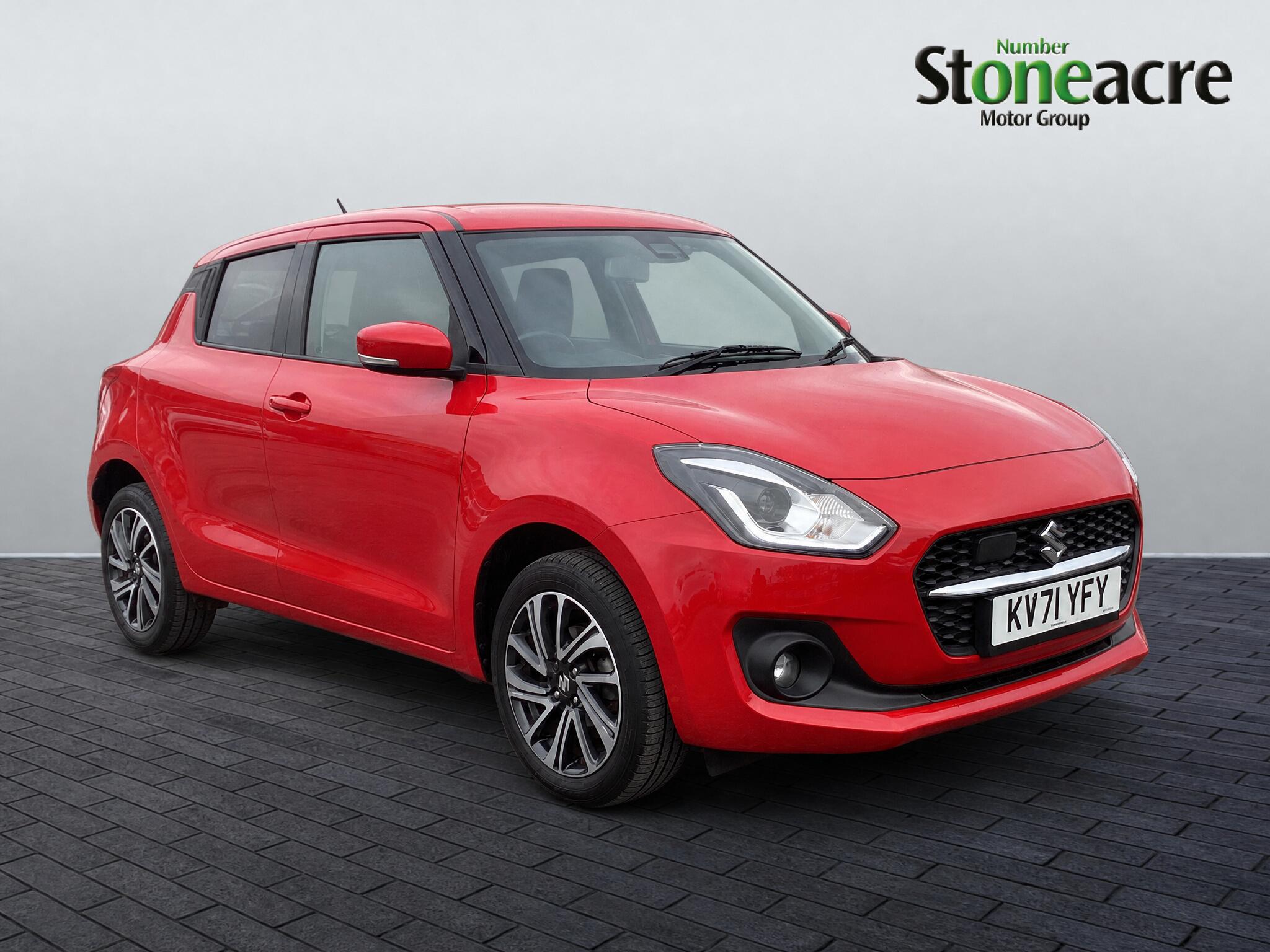 Main listing image - Suzuki Swift