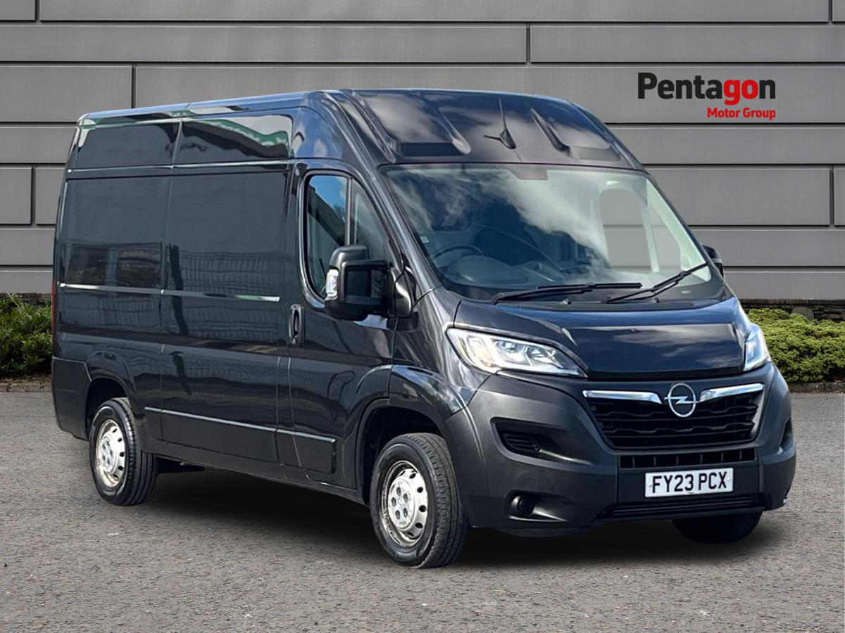 Main listing image - Vauxhall Movano