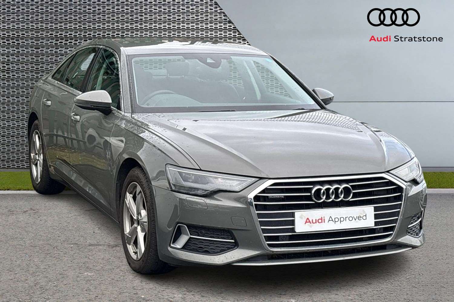 Main listing image - Audi A6