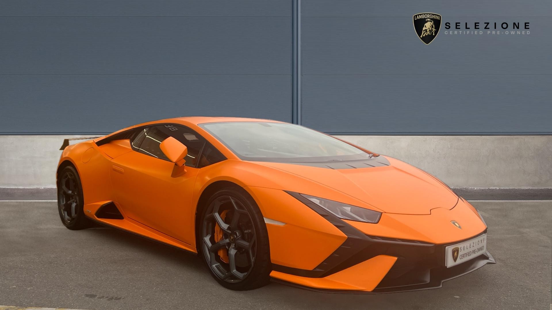 Main listing image - Lamborghini Huracan