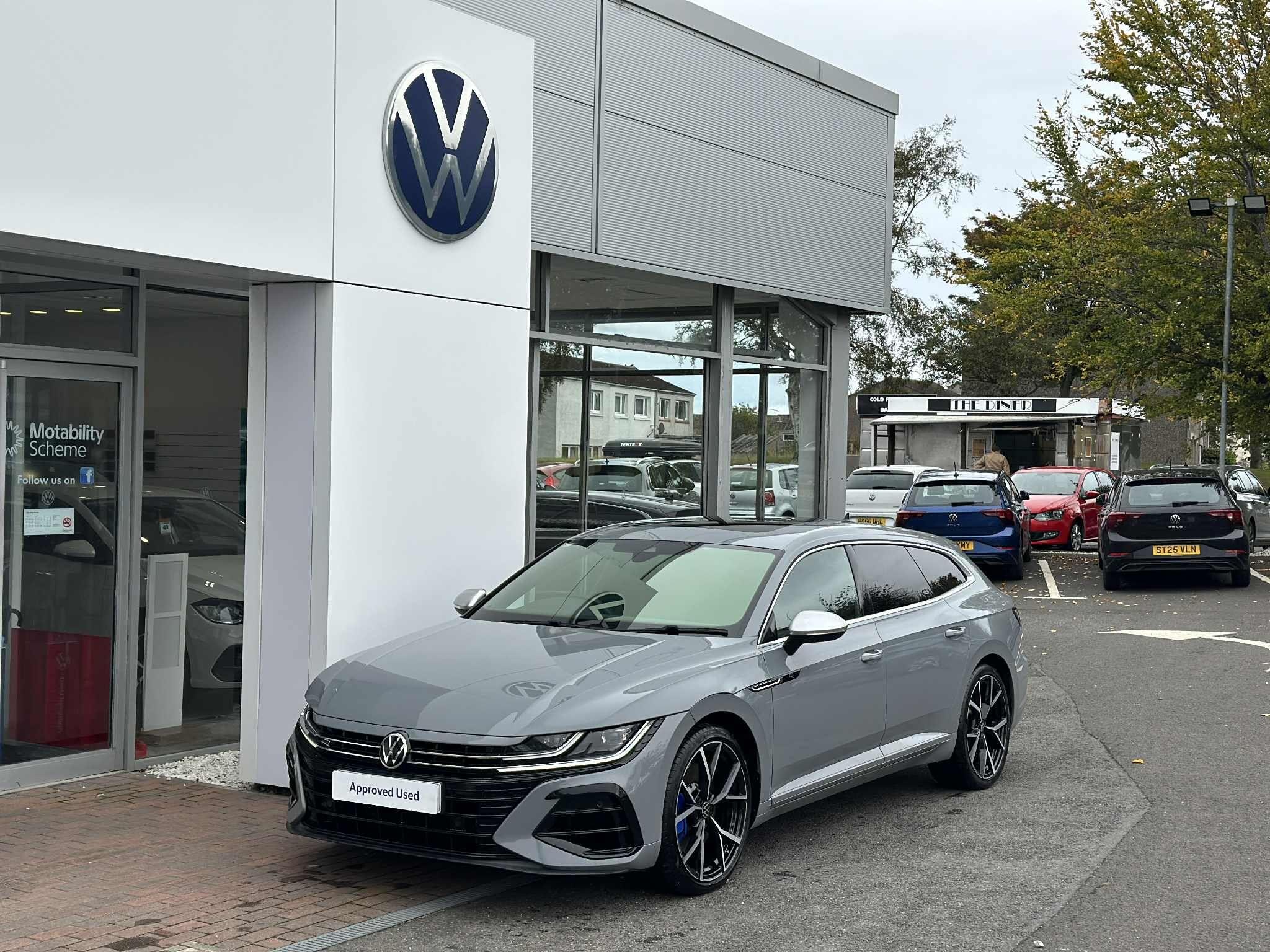 Main listing image - Volkswagen Arteon Shooting Brake