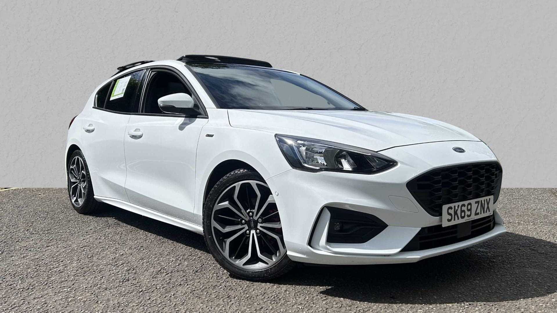 Main listing image - Ford Focus