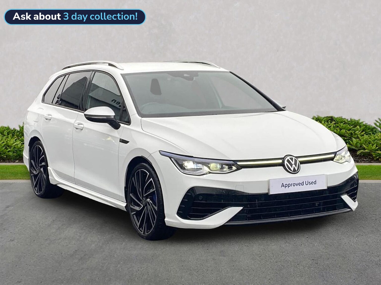 Main listing image - Volkswagen Golf Estate