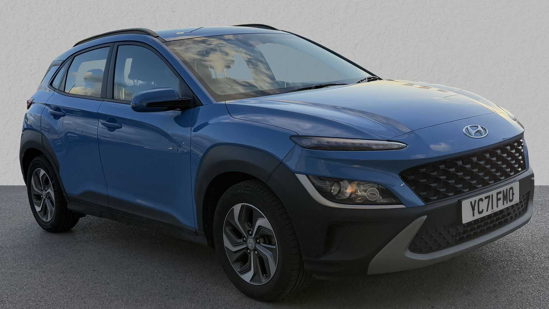 Main listing image - Hyundai Kona