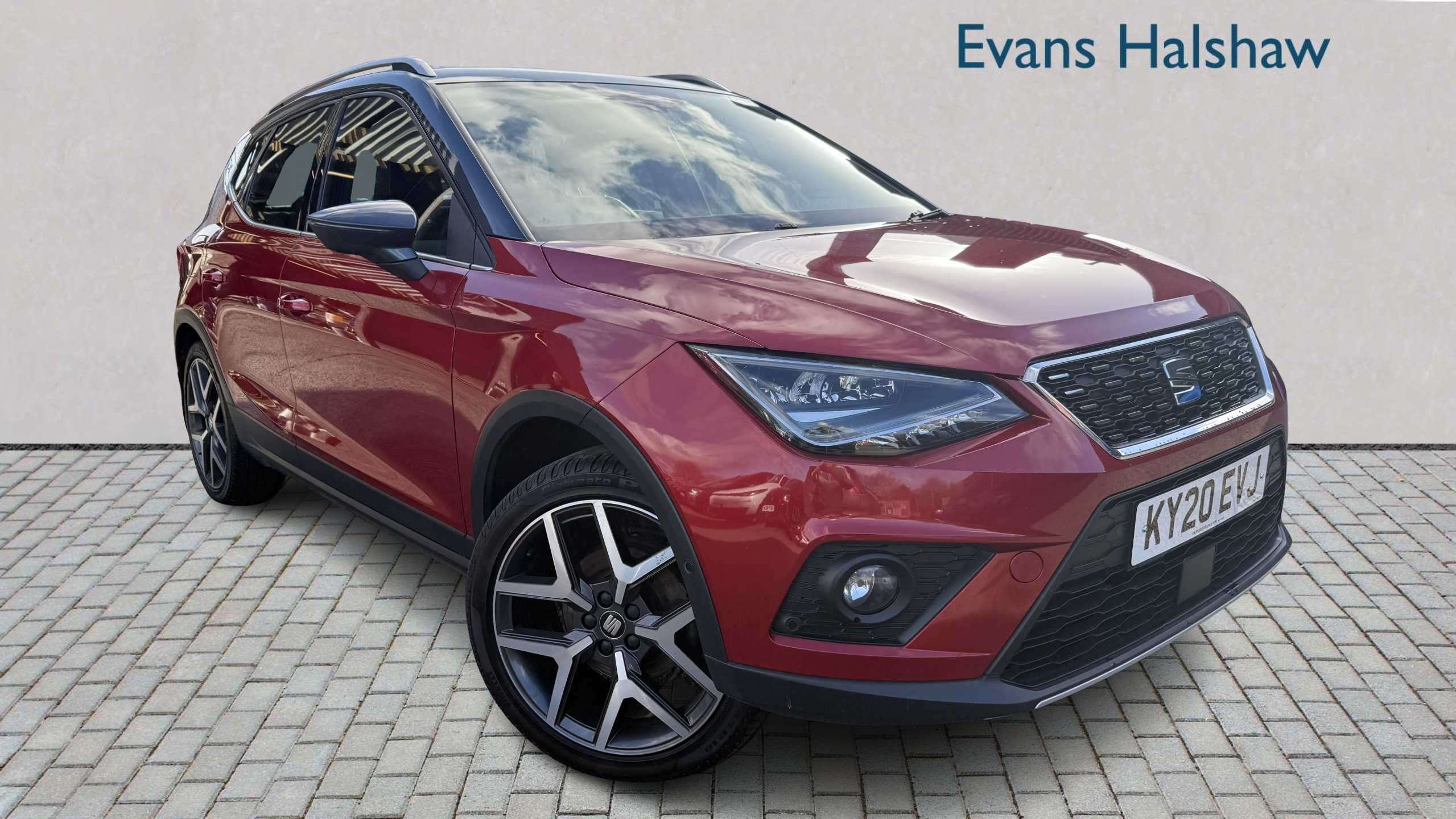 Main listing image - SEAT Arona
