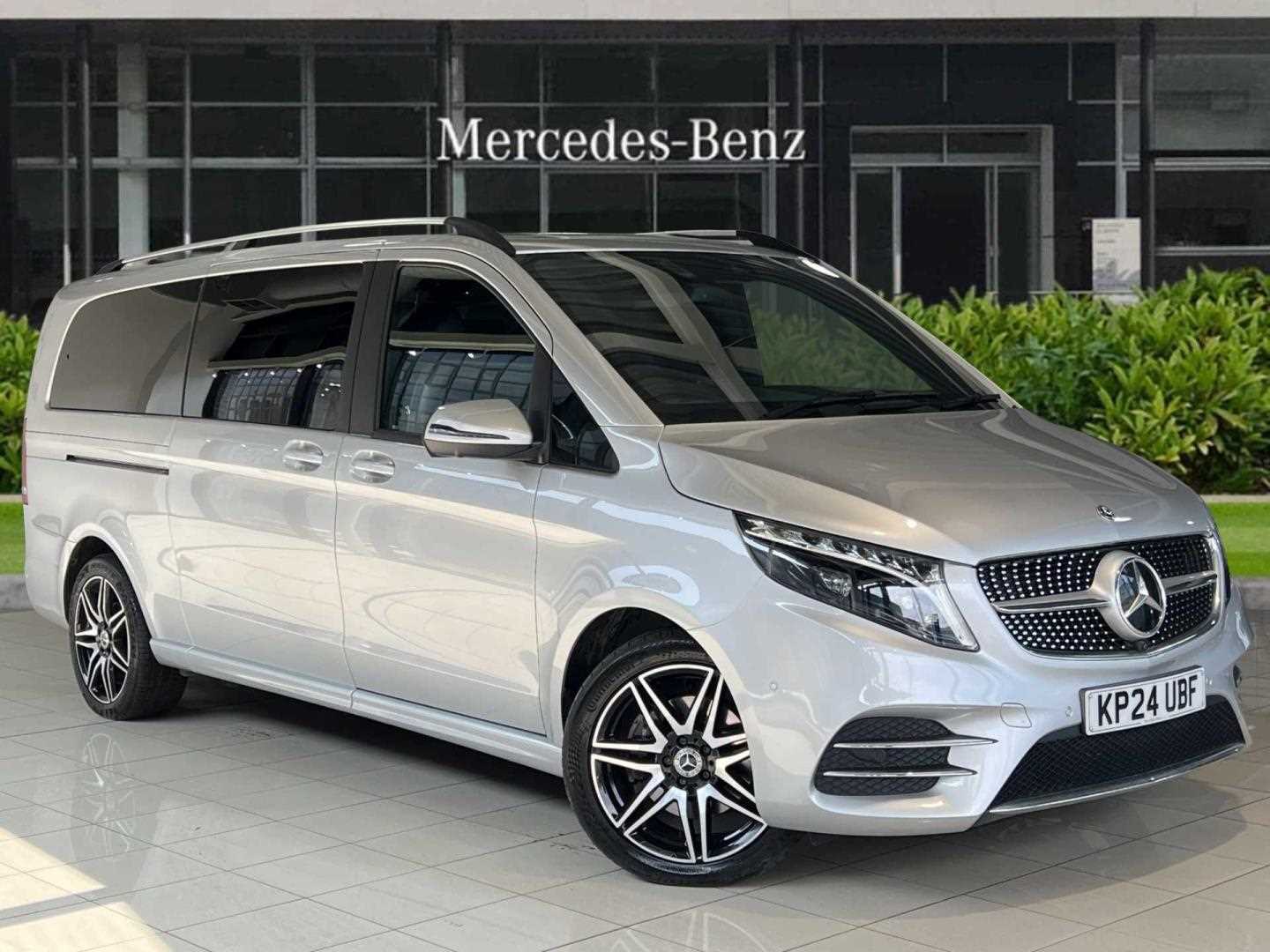 Main listing image - Mercedes-Benz V-Class