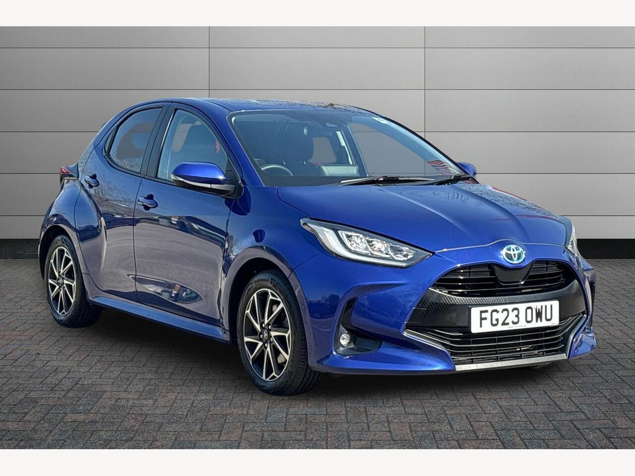 Main listing image - Toyota Yaris