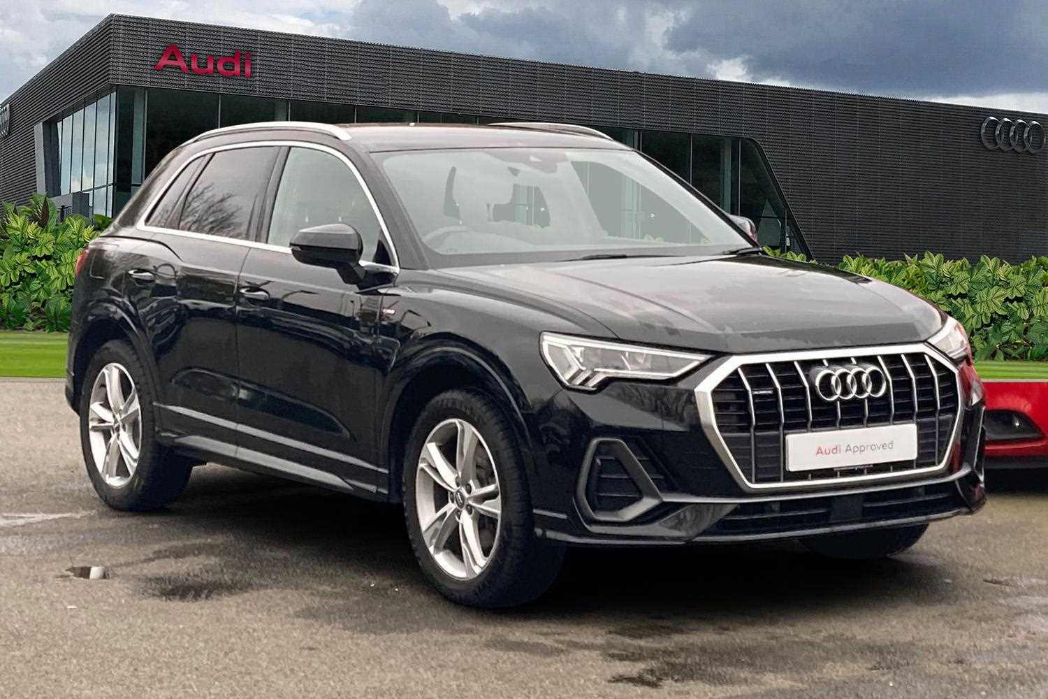 Main listing image - Audi Q3