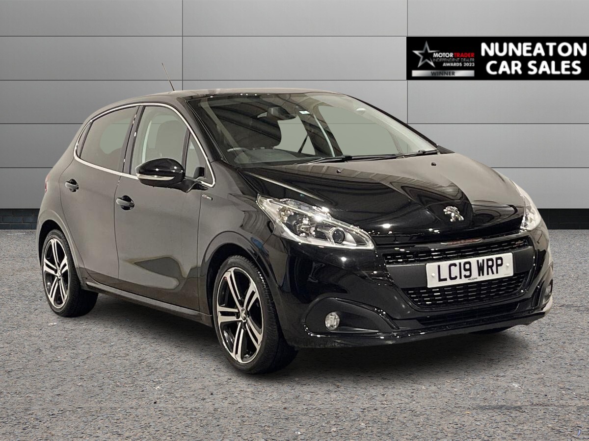 Main listing image - Peugeot 208