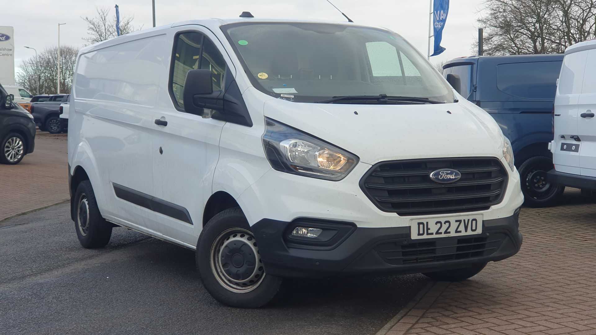 Main listing image - Ford Transit Custom