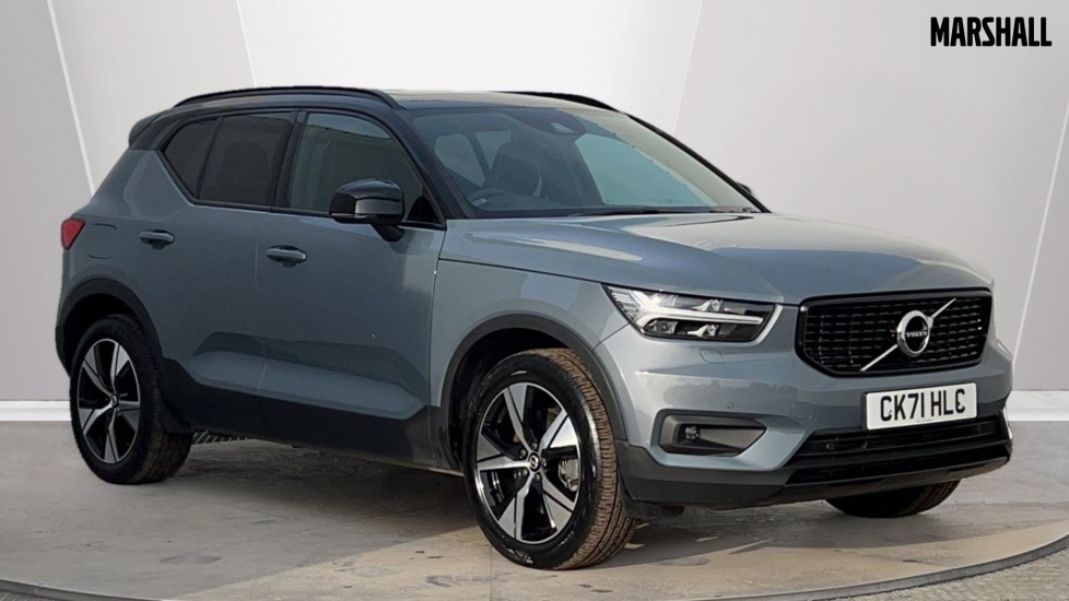 Main listing image - Volvo XC40 Recharge