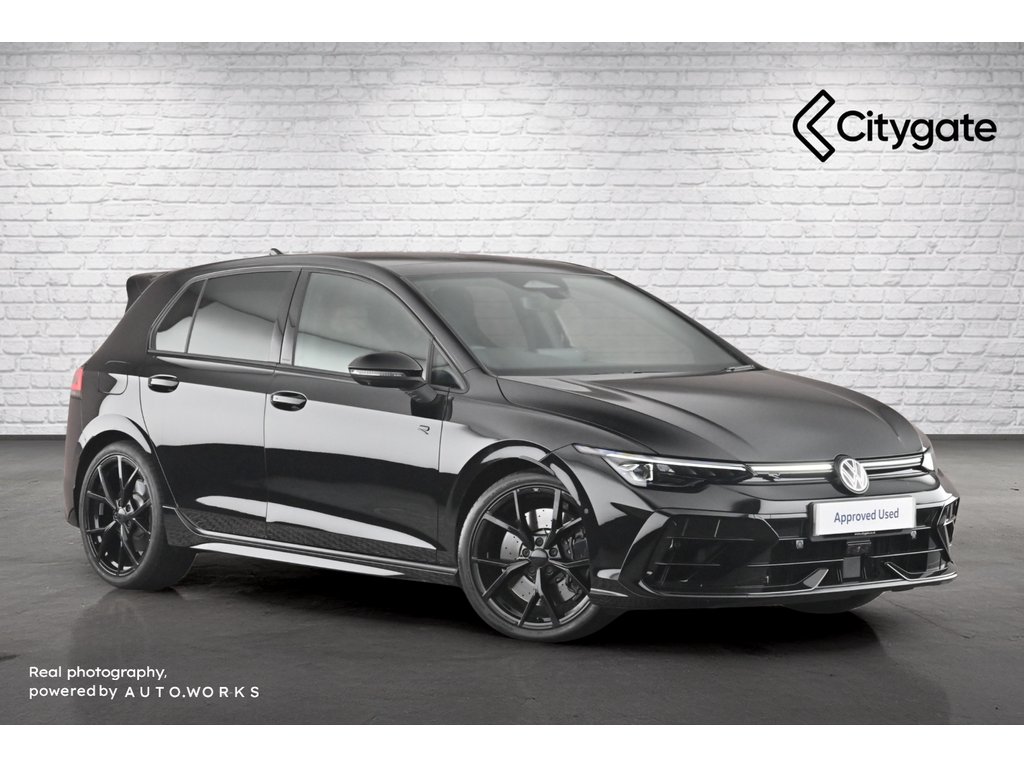 Main listing image - Volkswagen Golf