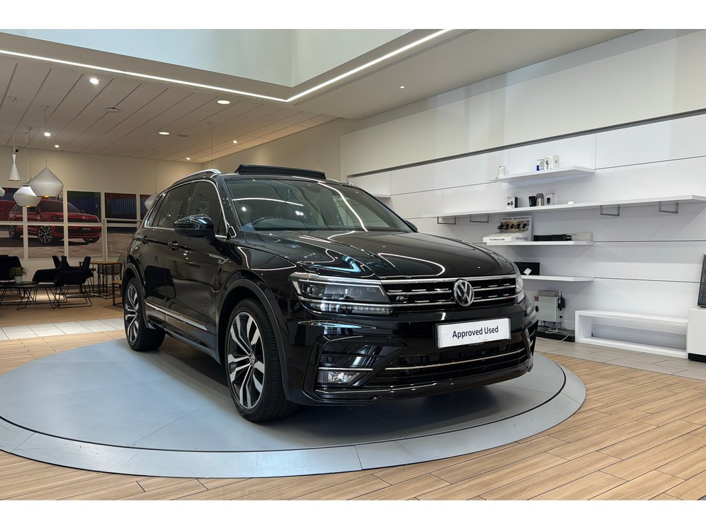 Main listing image - Volkswagen Tiguan