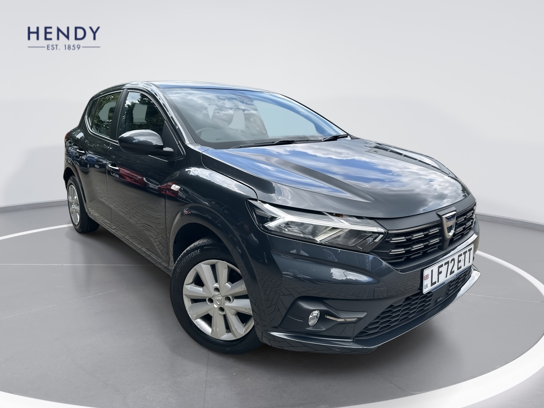 Main listing image - Dacia Sandero