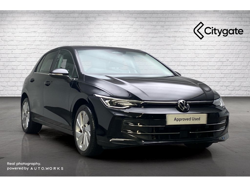 Main listing image - Volkswagen Golf
