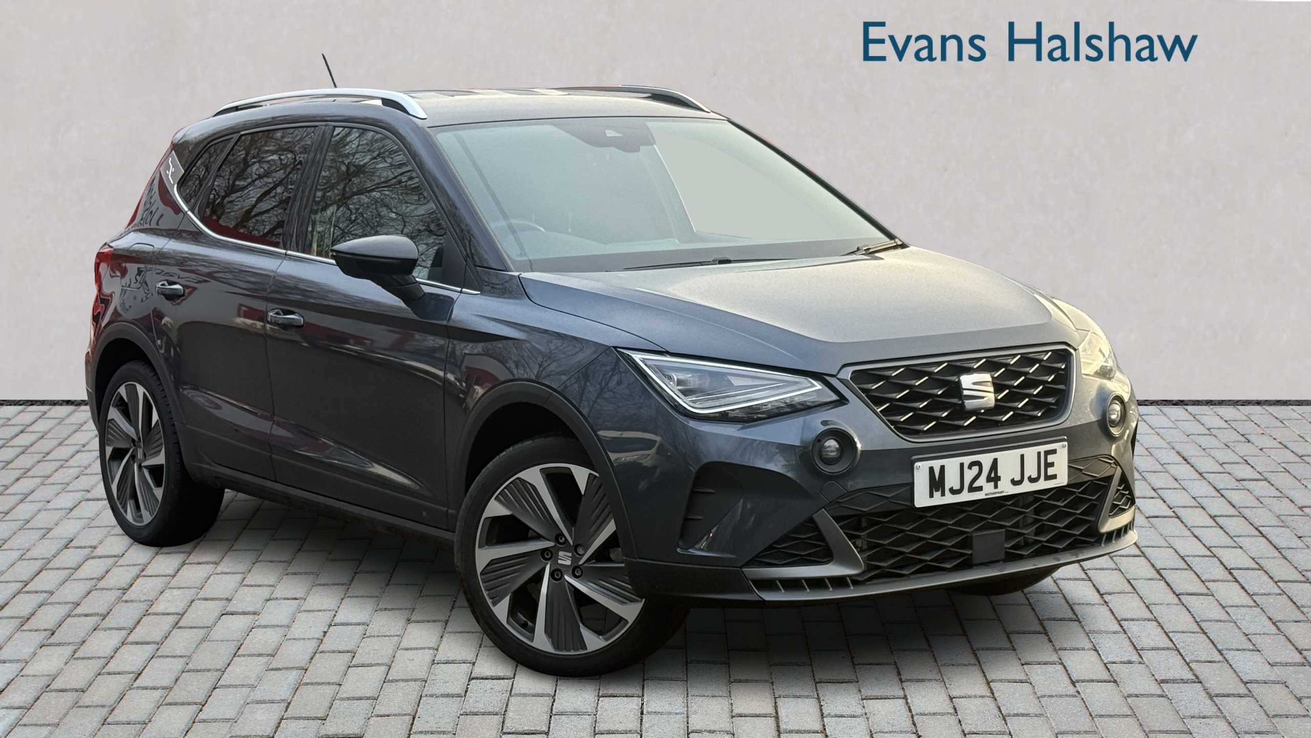 Main listing image - SEAT Arona