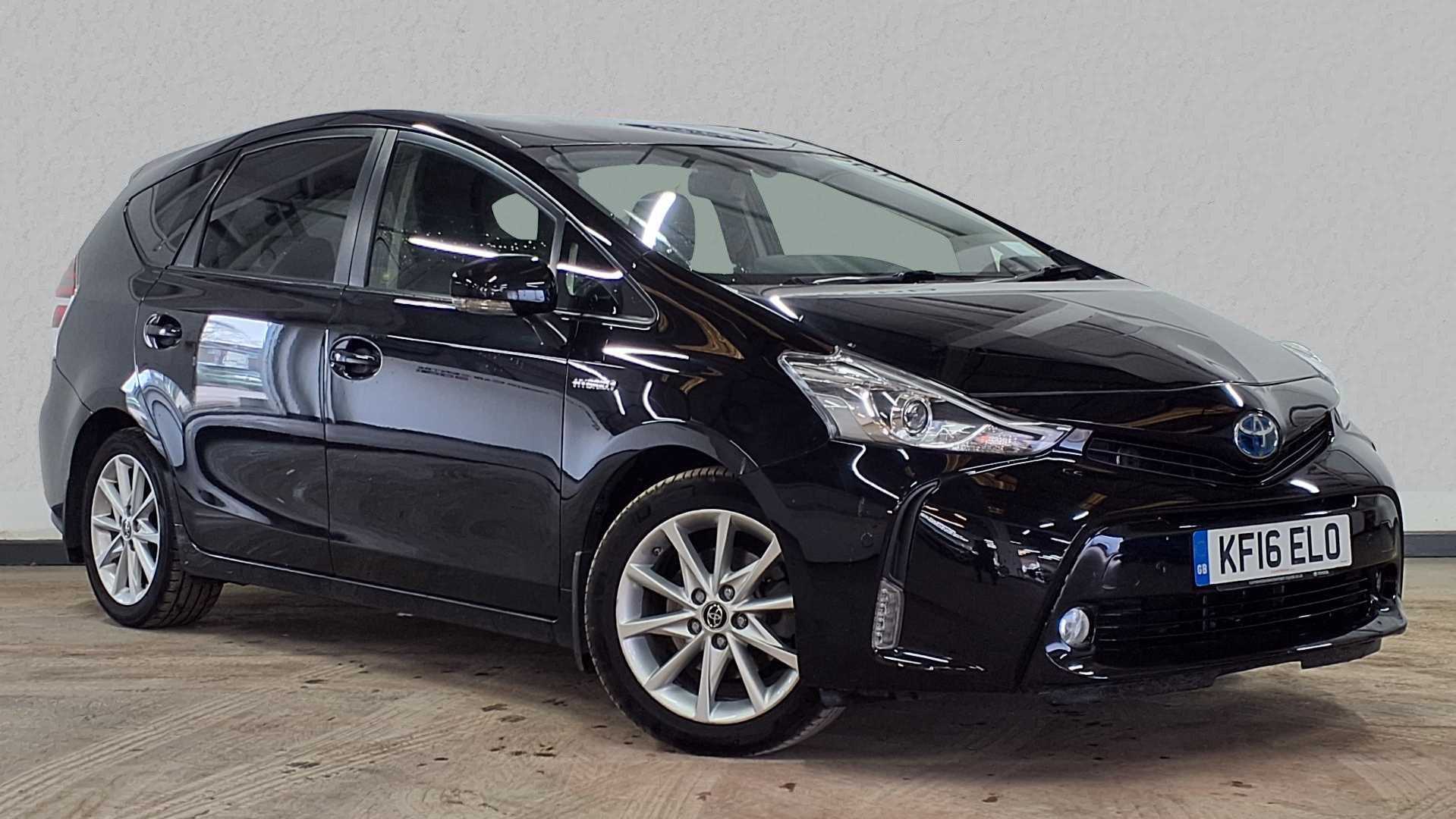 Main listing image - Toyota Prius+