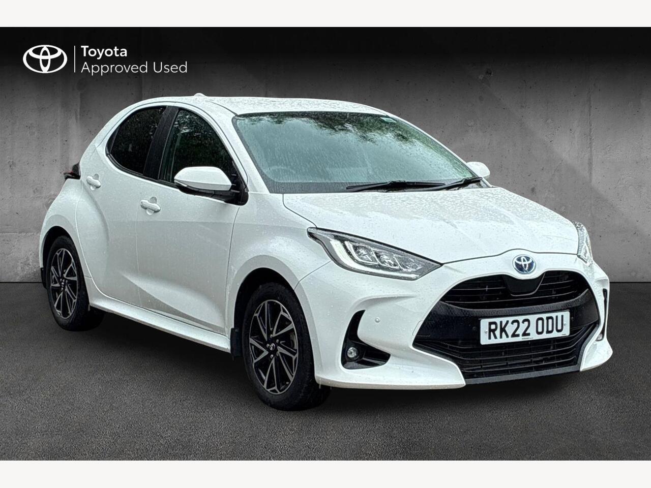 Main listing image - Toyota Yaris