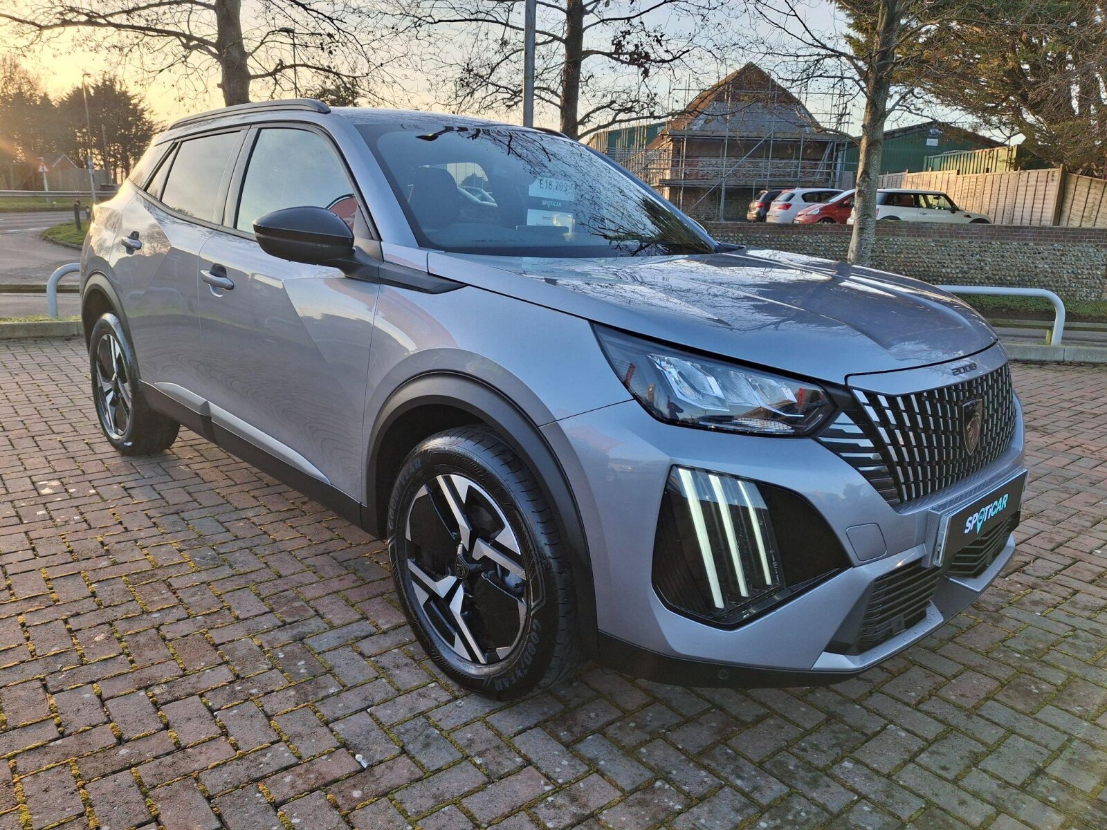 Main listing image - Peugeot 2008