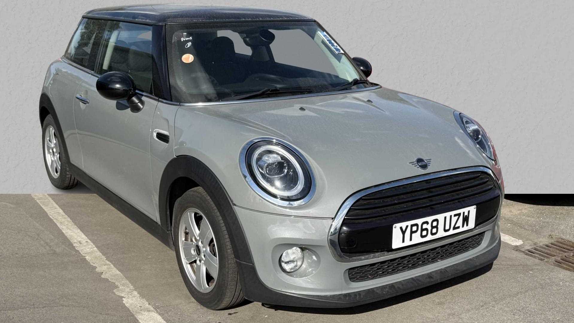 Main listing image - MINI Hatchback