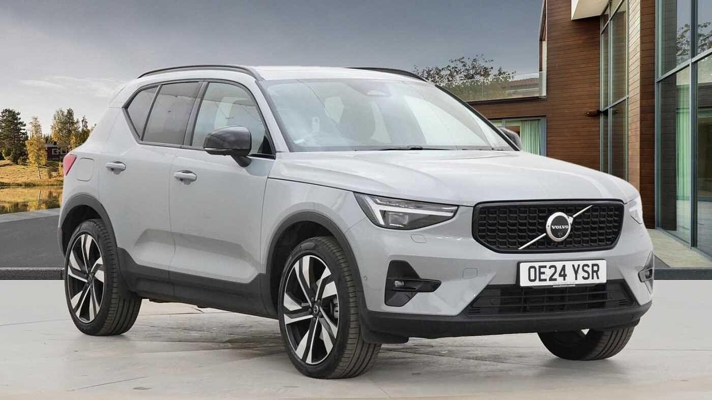 Main listing image - Volvo XC40