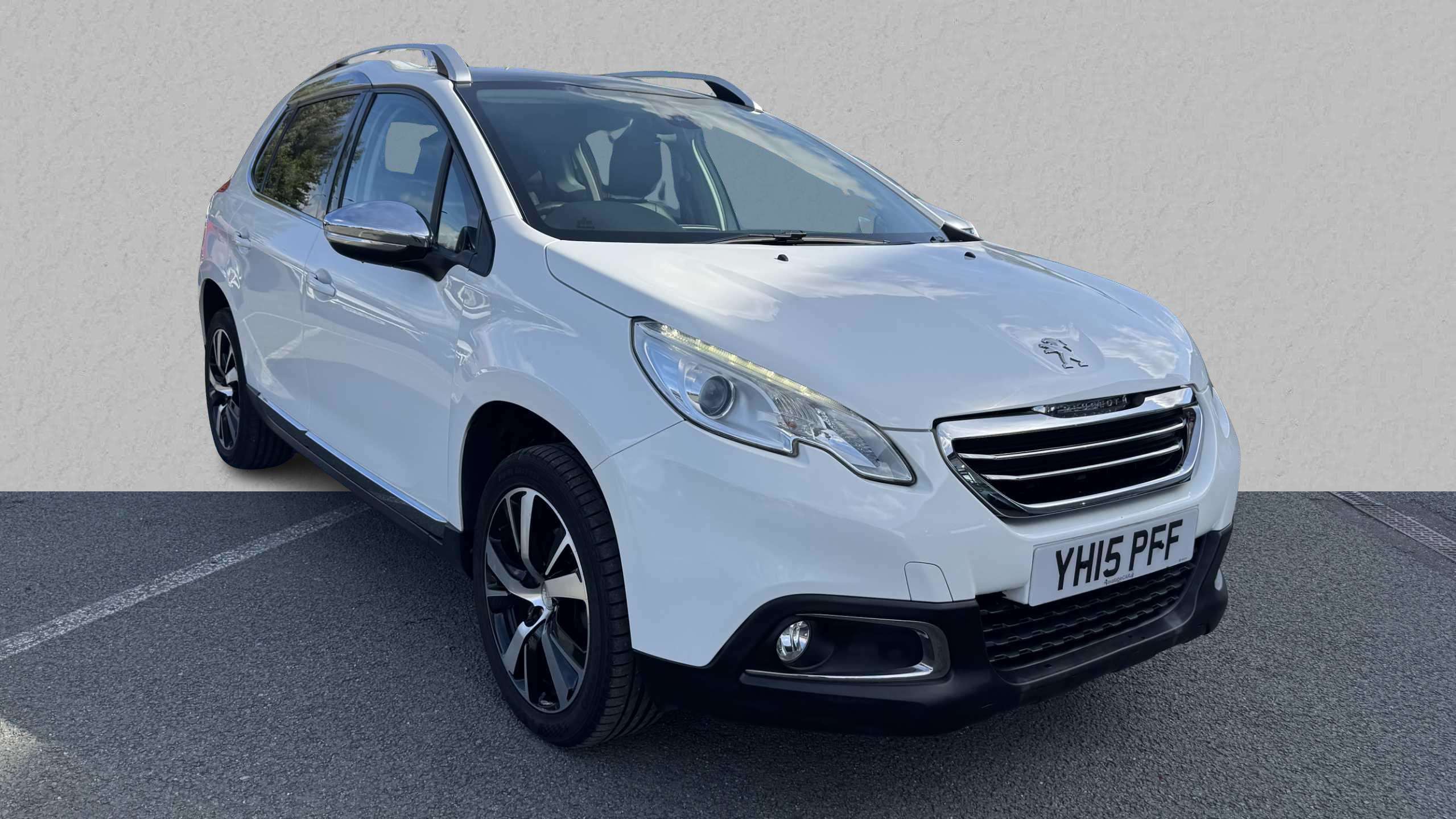 Main listing image - Peugeot 2008