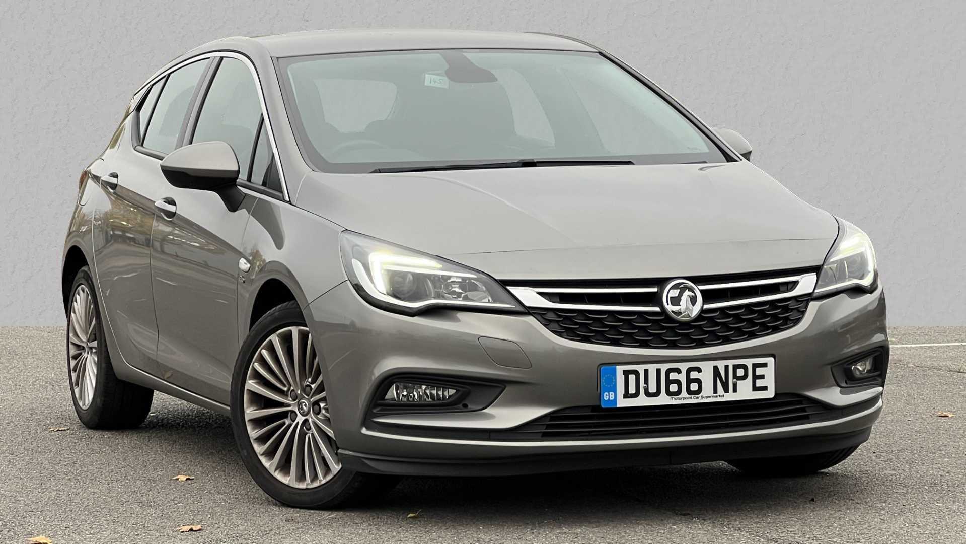 Main listing image - Vauxhall Astra