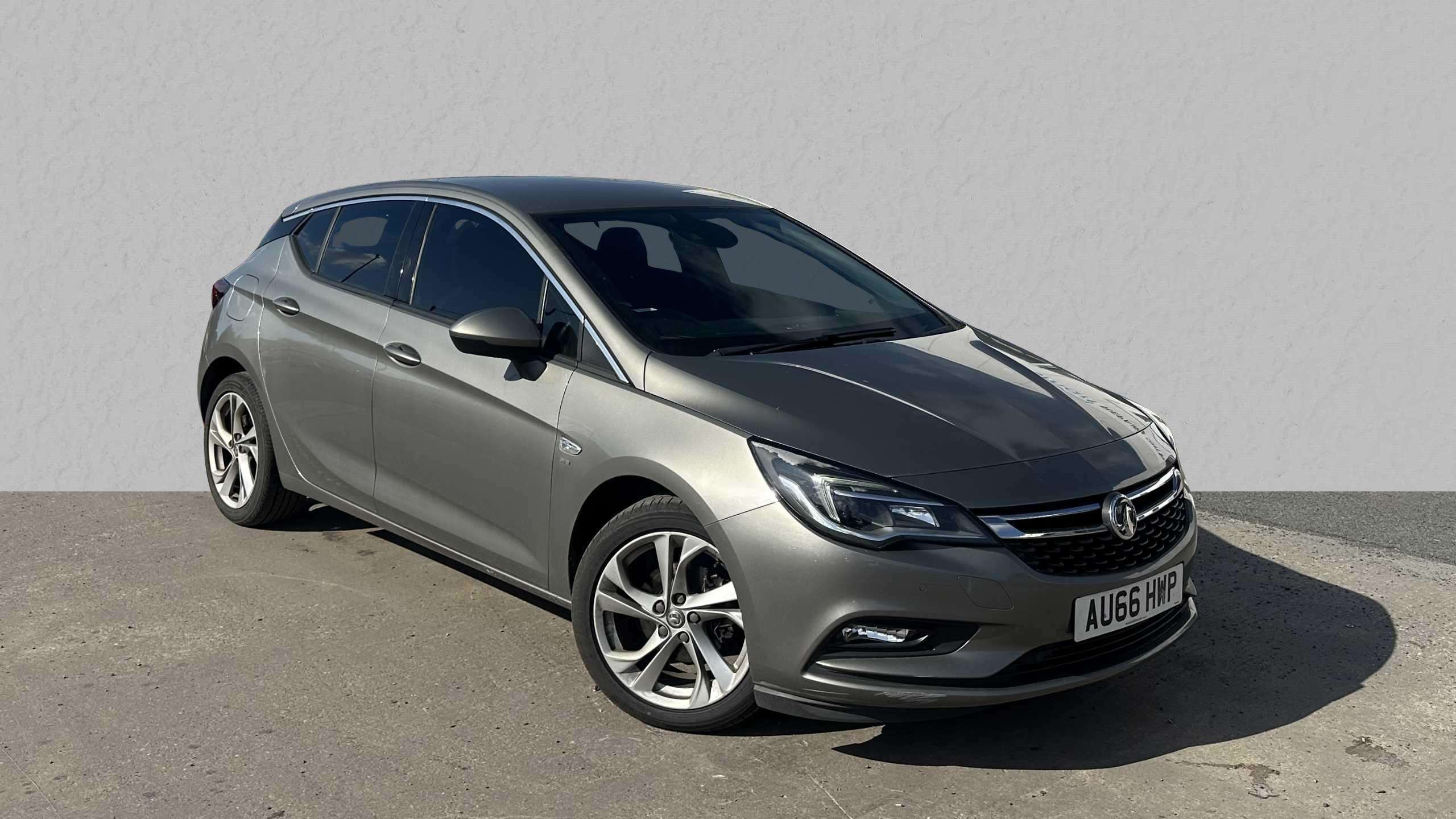 Main listing image - Vauxhall Astra