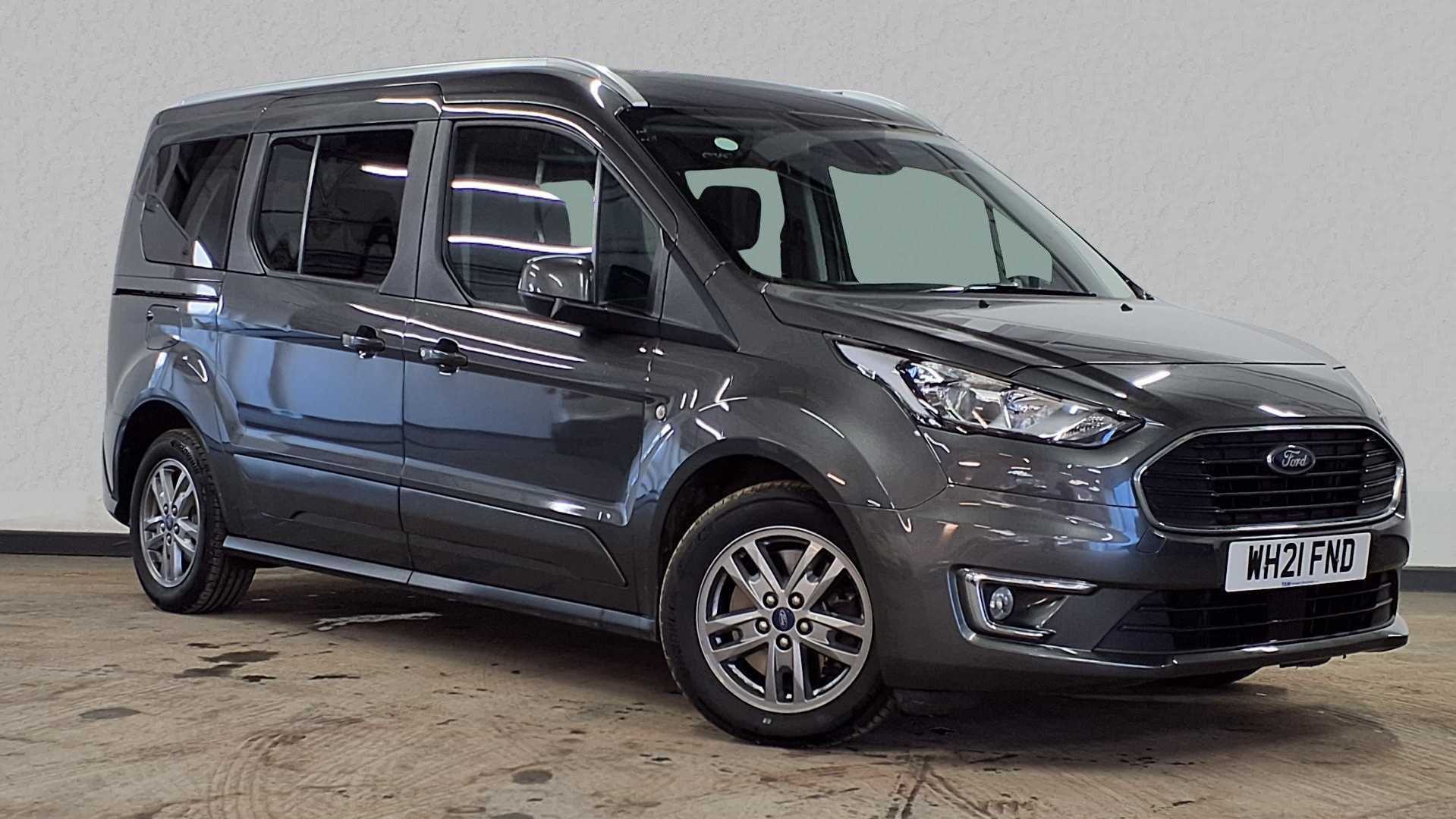 Main listing image - Ford Grand Tourneo Connect