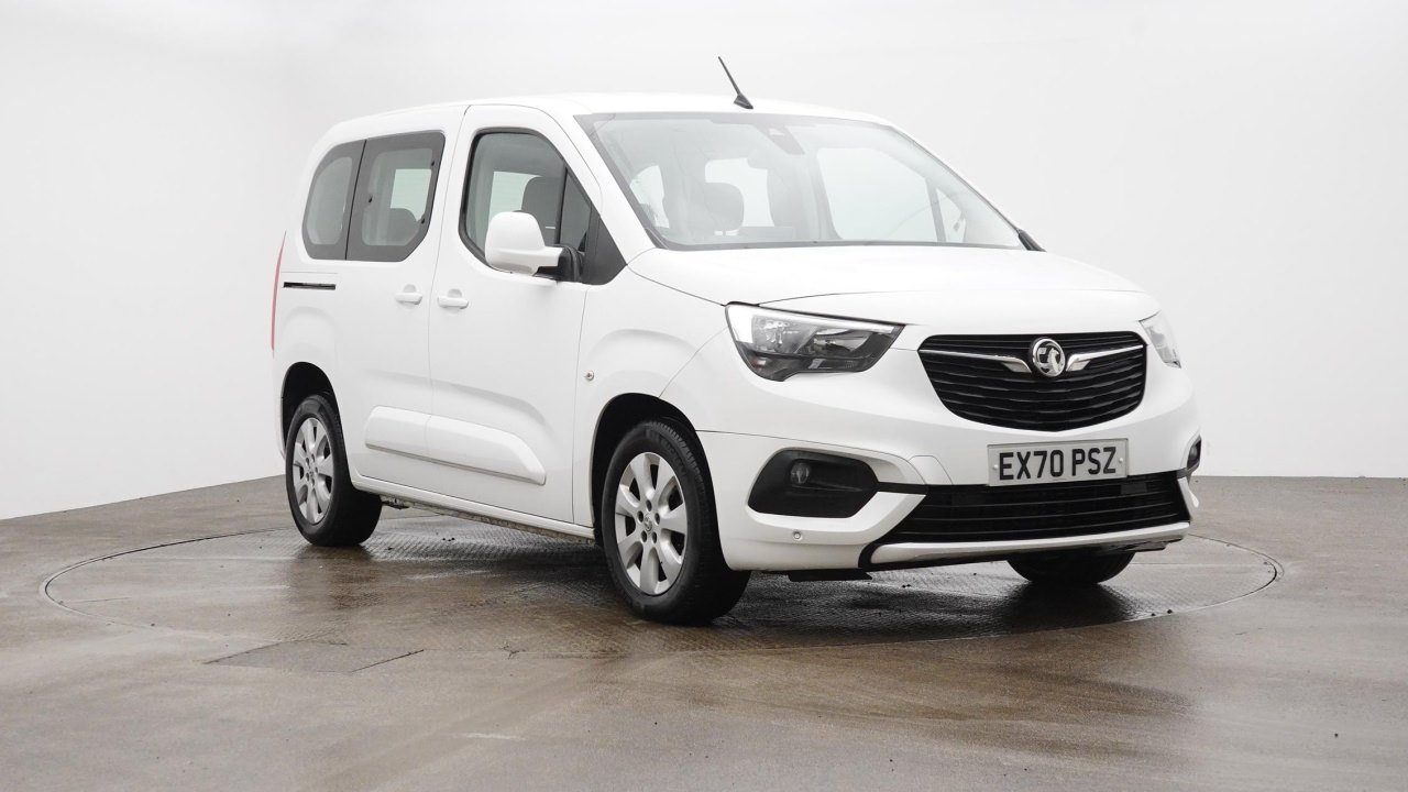 Main listing image - Vauxhall Combo Life