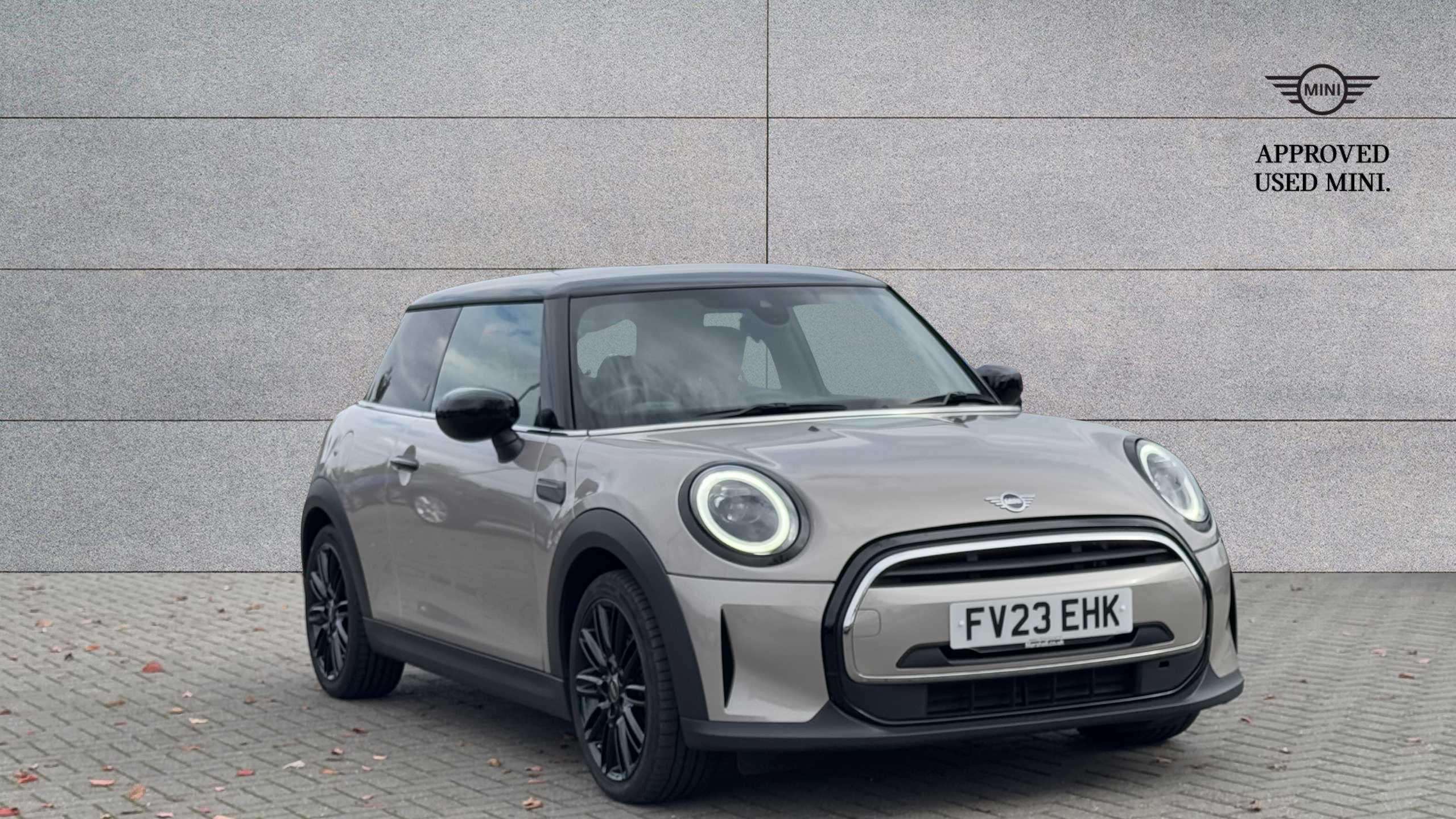 Main listing image - MINI Hatchback