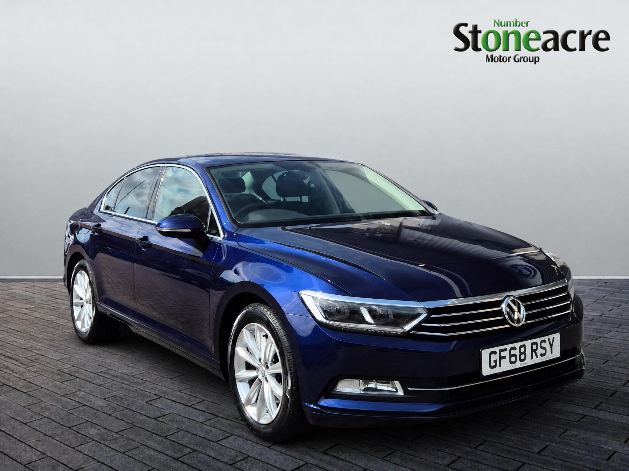 Main listing image - Volkswagen Passat