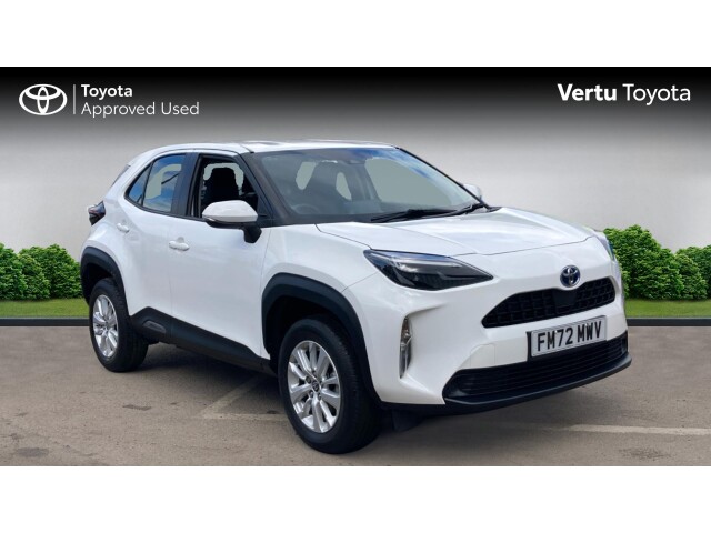 Main listing image - Toyota Yaris Cross