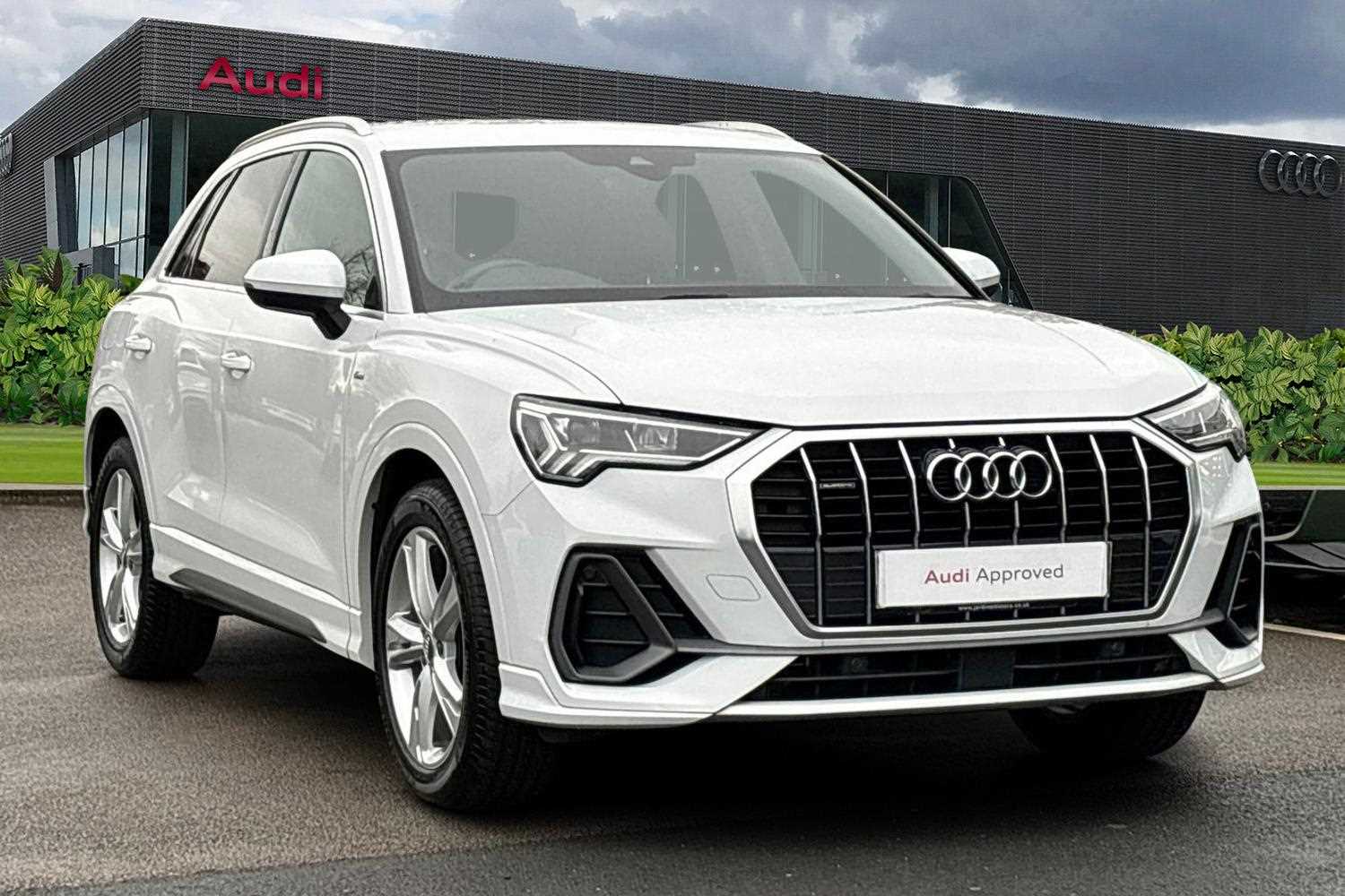 Main listing image - Audi Q3