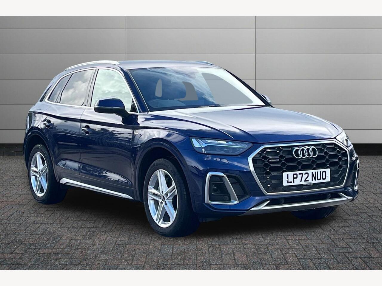 Main listing image - Audi Q5