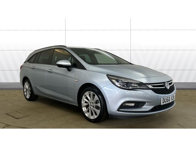 Main listing image - Vauxhall Astra