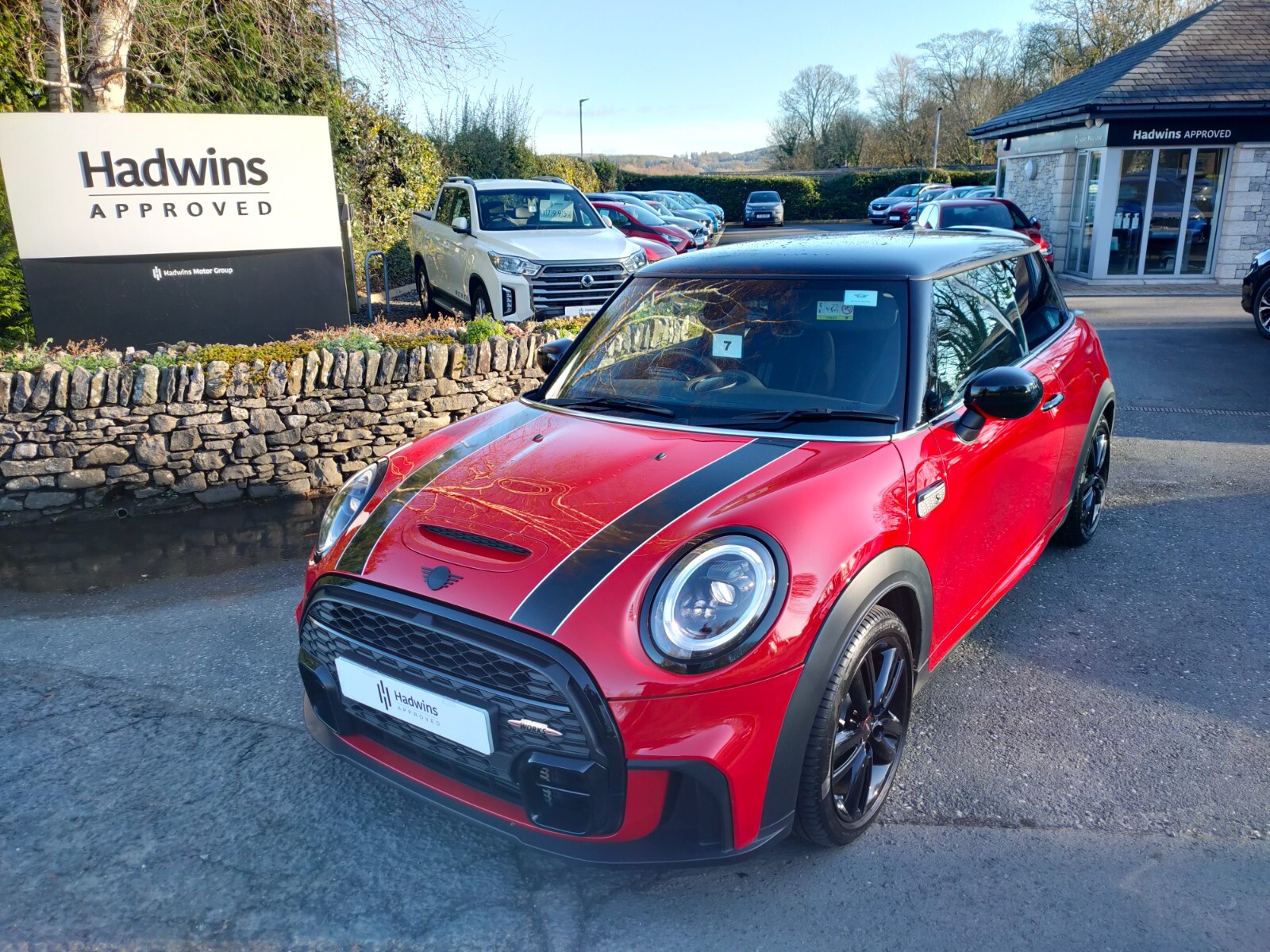 Main listing image - MINI Hatchback